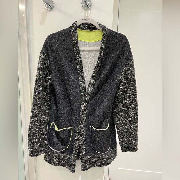 BOUTIQUE ITALIAN CARDIGAN - Picture 5 of 5